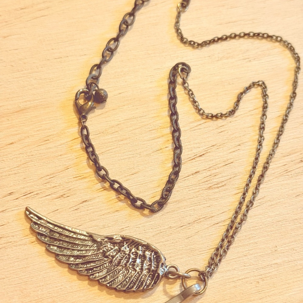 Wing Pendant Necklace